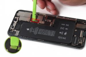 تعمیر دوربین جلو آیفون 11 پرو