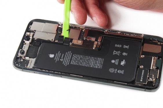 تعمیر دوربین جلو آیفون 11 پرو