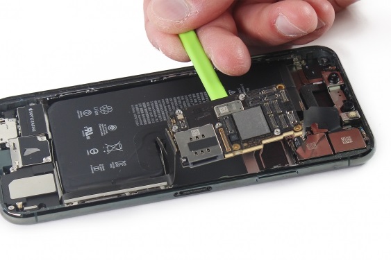 تعمیر مادربرد آیفون 11 پرو مکس