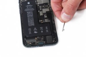 تعمیرات آیفون 11 پرو