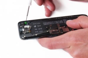 تعمیرات آیفون 11 پرو