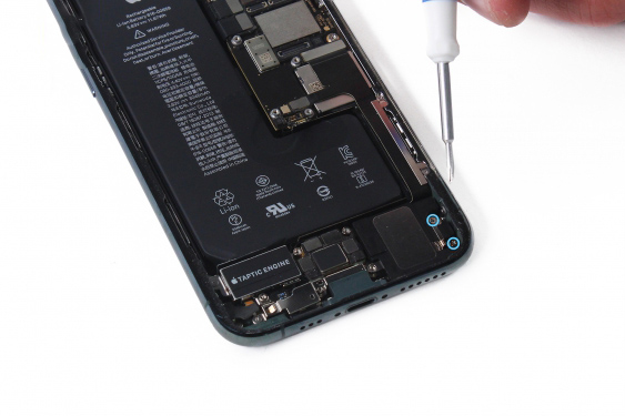 تعویض اسپیکر آیفون 11 پرو