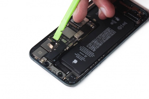 تعمیر مادربرد آیفون 11 پرو