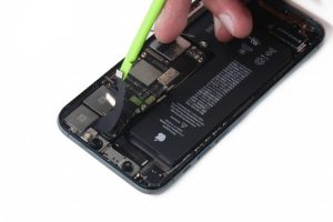 تعمیر مادربرد آیفون 11 پرو