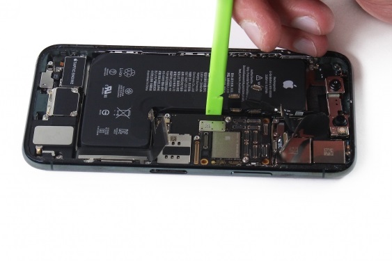 تعمیر مادربرد آیفون 11 پرو