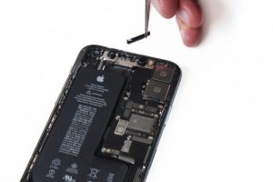 تعمیر مادربرد آیفون 11 پرو