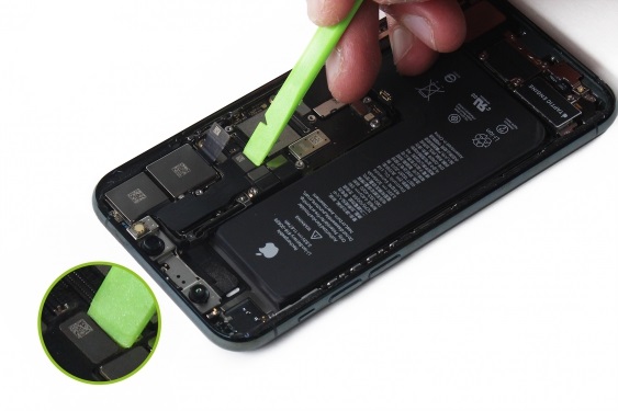 تعمیر دوربین عقب آیفون 11 پرو