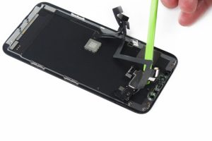 تعمیر صفحه نمایش آیفون 11 پرو