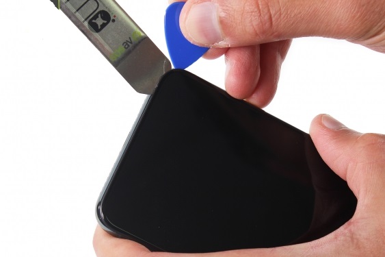 جدا سازی کانکتور شارژینگ آیفون 11 پرو مکس