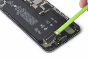 تعویض ویبراتور آیفون 11 پرو مکس