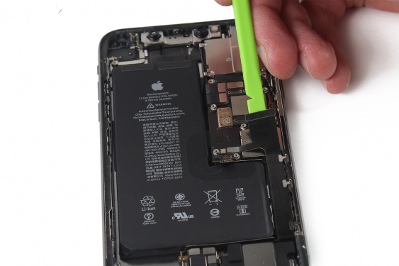 جدا سازی کانکتور شارژینگ آیفون 11 پرو مکس