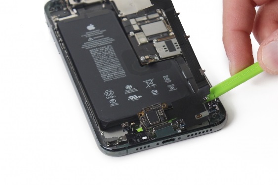 جدا سازی کانکتور شارژینگ آیفون 11 پرو مکس