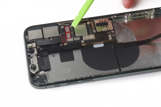 جدا سازی شاسی گوشی آیفون 11 پرو مکس