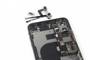 تعویض شاسی گوشی آیفون 11 پرو مکس