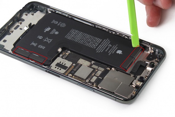 جدا سازی شاسی گوشی آیفون 11 پرو مکس