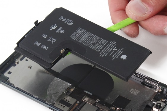 جدا سازی شاسی گوشی آیفون 11 پرو مکس