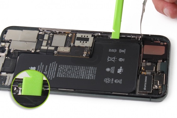 تعویض باتری آیفون 11 پرو مکس