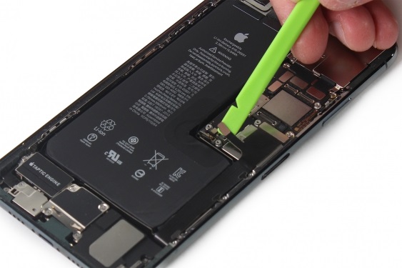 تعویض باتری آیفون 11 پرو مکس