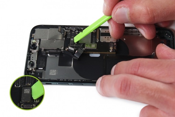 تعویض شاسی آیفون 11 پرو