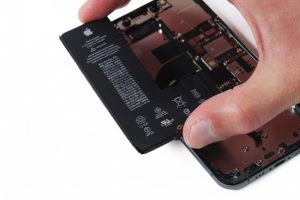 تعویض شاسی آیفون 11 پرو