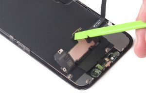 تعمیرات آیفون 11