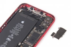 تعویض دوربین عقب آیفون 11