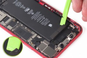 تعویض باتری آیفون 11