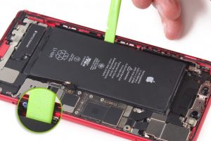 تعویض باتری آیفون 11