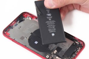 تعویض شاسی آیفون 11