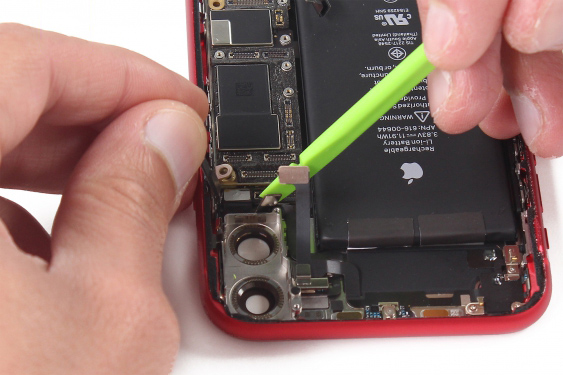 تعویض شاسی آیفون 11