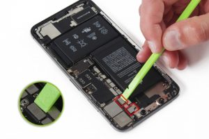 تعویض دوربین عقب آیفون XS max