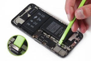 تعویض دوربین عقب آیفون XS max