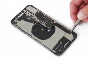 تعویض ویبراتور آیفون XS max