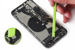 تعویض ویبراتور آیفون XS max