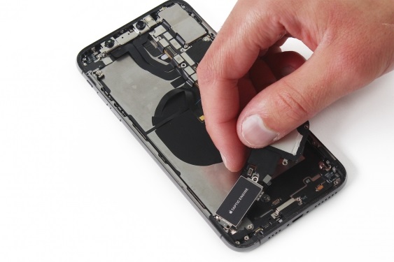تعویض ویبراتور آیفون XS max