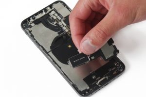 تعویض ویبراتور آیفون XS max