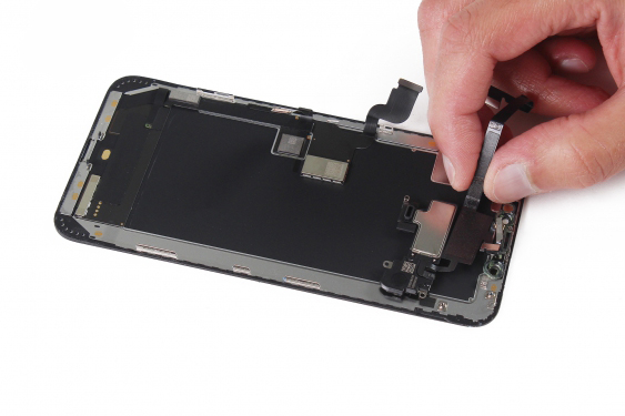 کالبد شکافی آیفون XS max