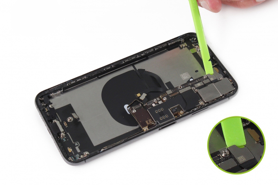 کالبد شکافی آیفون XS max