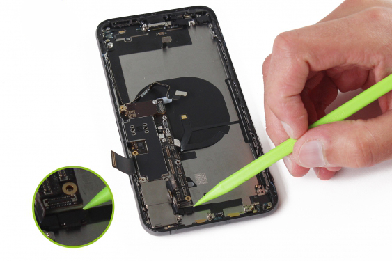 کالبد شکافی آیفون XS max