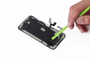 تعویض صفحه نمایش آیفون XS