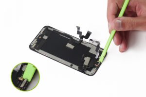 تعویض صفحه نمایش آیفون XS