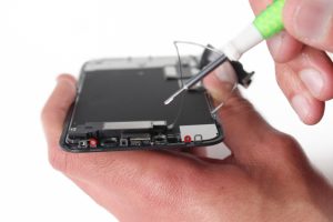 تعمیر آیفون XR