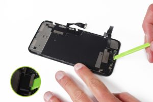 تعویض صفحه نمایش آیفون XR