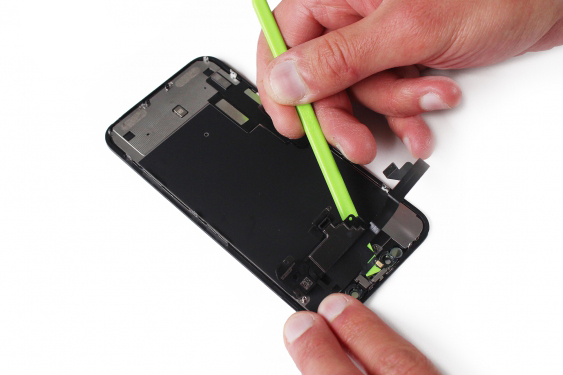 تعویض صفحه نمایش آیفون XR