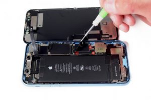 تعویض سوکت سیم کارت آیفون XR