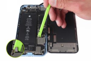 تعویض سوکت سیم کارت آیفون XR