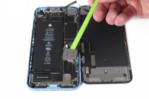 تعویض سوکت سیم کارت آیفون XR