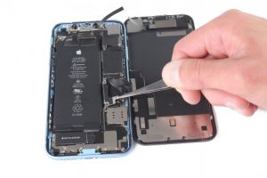 تعویض سوکت سیم کارت آیفون XR