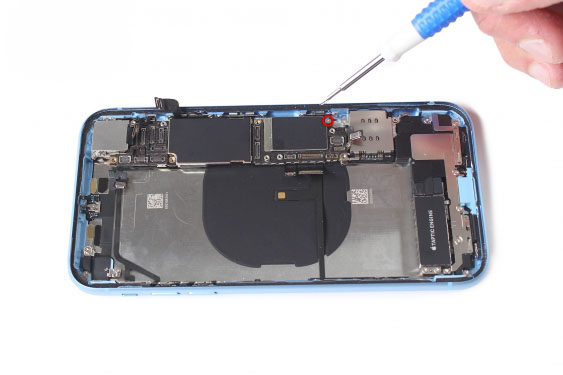 تعویض مادربرد آیفون XR