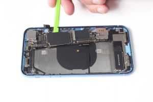 تعویض مادربرد آیفون XR